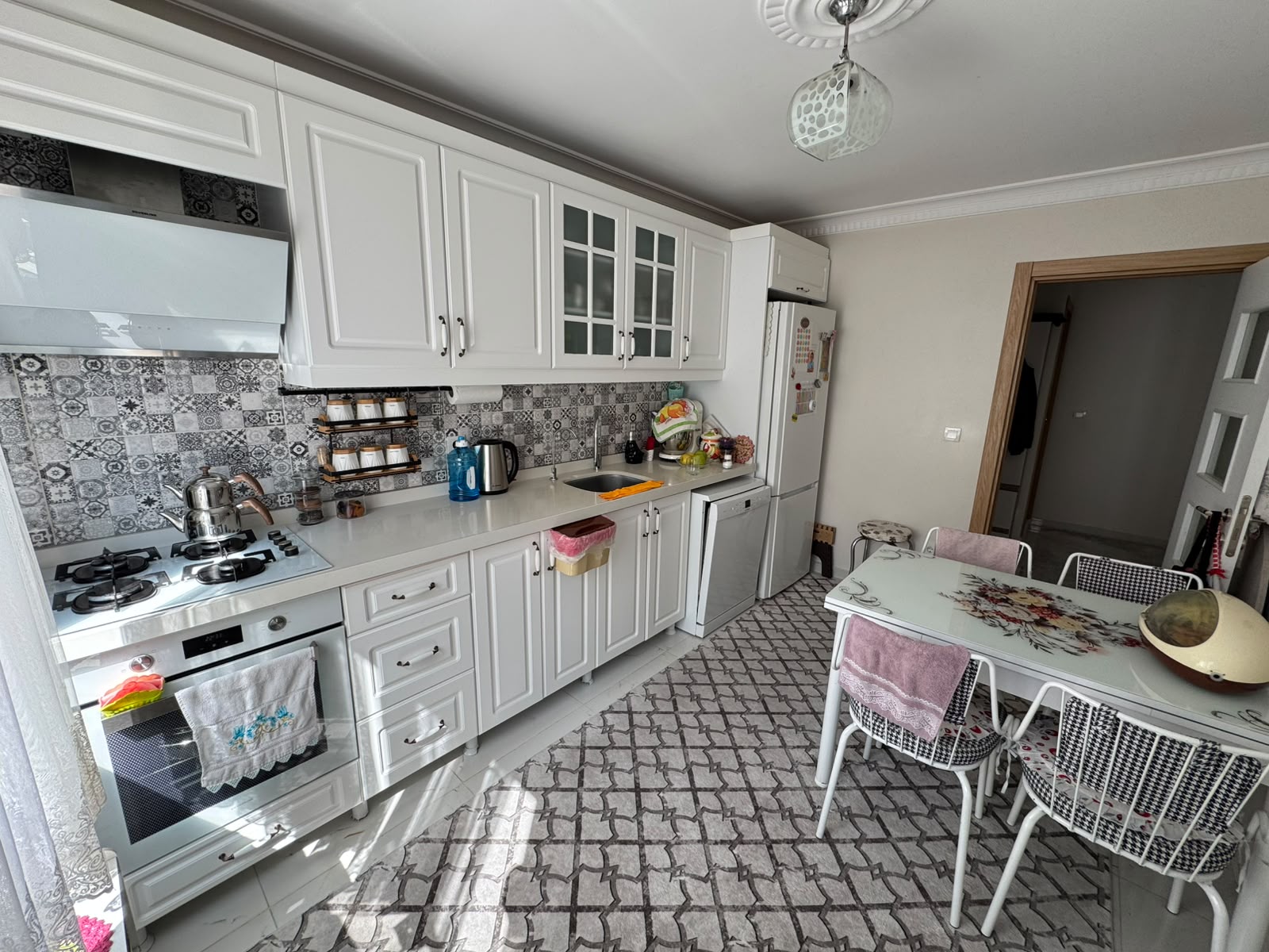 BEYLİKDÜZÜ YAKUPLU MH SATILIK 2+1 SAİRE